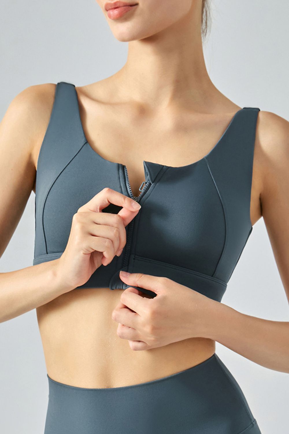 Breathable Zip-Up Sports Bra  Gym Ready Lips –